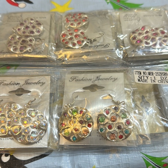 Mix and Match 5/$10 Boutique Earrings: Studs or Dangling - Picture 2 of 8